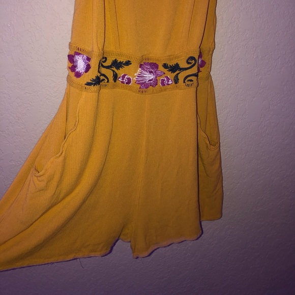 cute romper (3 for $20) - Picture 2 of 3